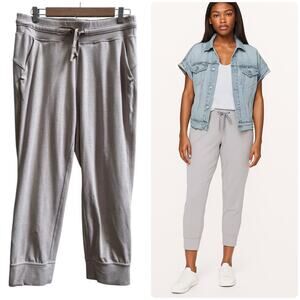 Lululemon Women’s Ready To Rulu Crop Jogger Size 10 Style W6BNDS 23 Inch Inseam